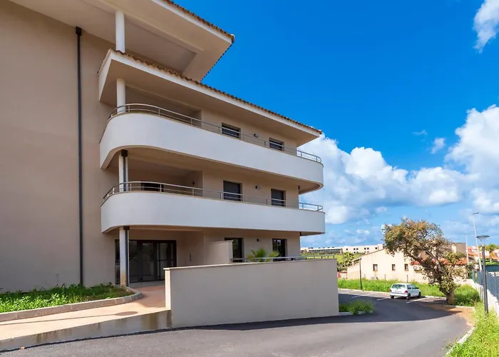 Les Vagues D'agosta Apartmán